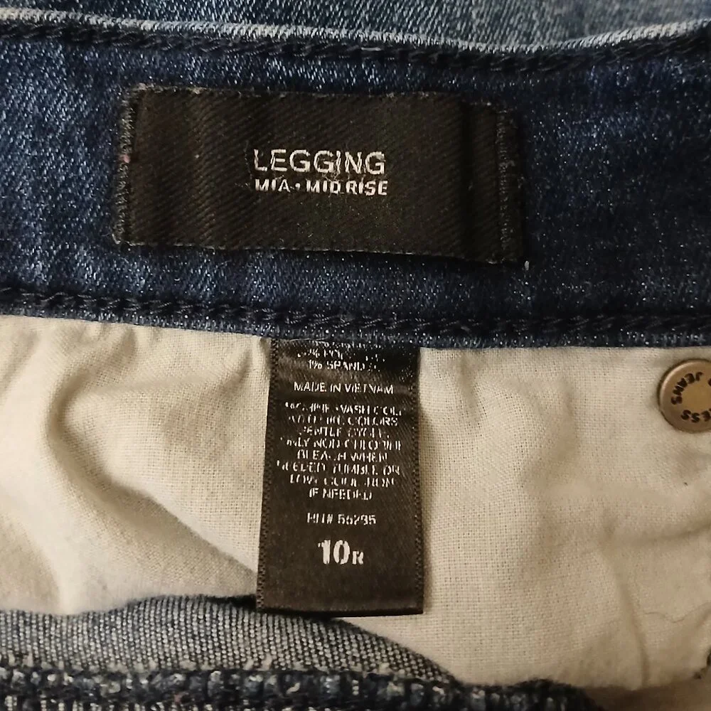Express Jeans 10 Mia Mid Rise Legging Distressed Acid Wash Denim Stretch